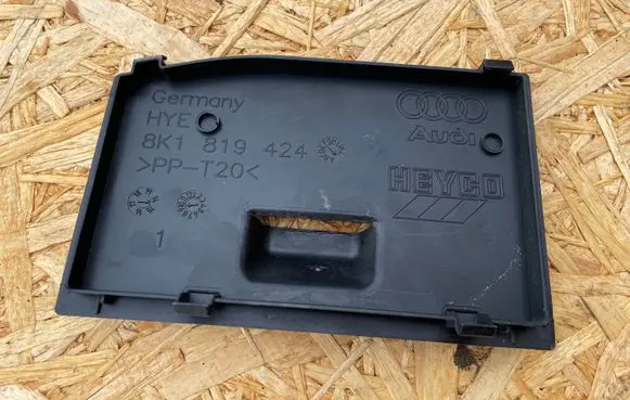 Audi A5 8T 8F Battery box tray cover/lid 8K1819424