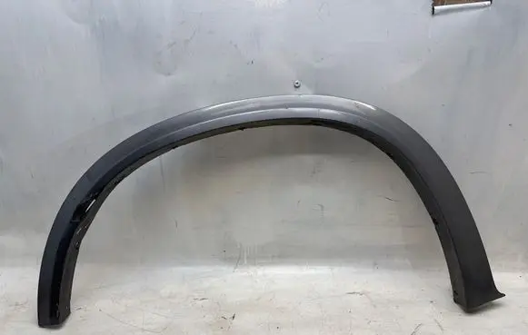 BMW X5 E70 Front arch trim 8036653