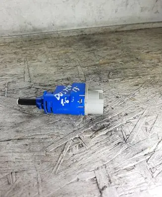 Clutch pedal sensor