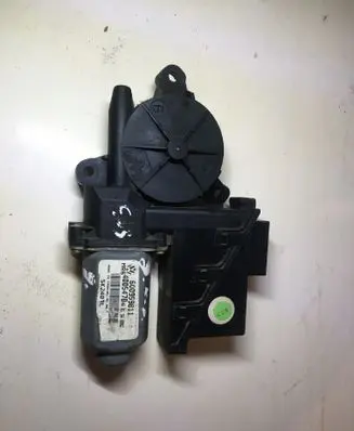 Skoda Fabia Mk1 (6Y) Rear door window regulator motor 6Q0959811