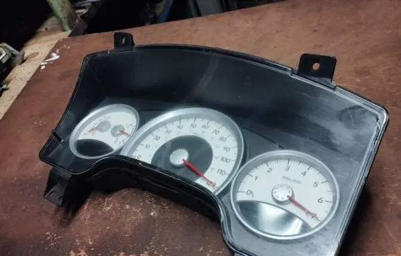Dodge Durango II Speedometer (instrument cluster) 04834685AA
