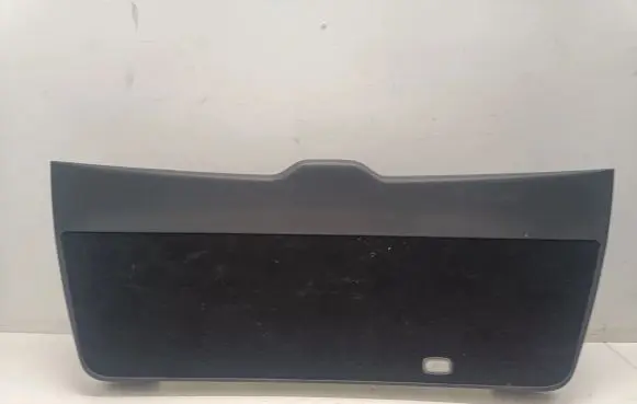 Mercedes-Benz GL X164 Tailgate trim A1647401970
