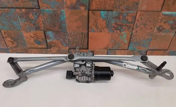 BMW X6 G06 Front wiper linkage and motor 5A45FD1 61615A45FD1