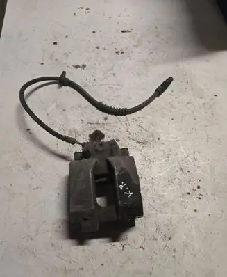 BMW X3 F25 Front brake caliper 703123