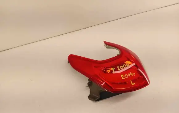 Peugeot 2008 I Rear/tail lights