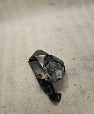 Hyundai Galloper Rear seatbelt HCQ91013R10427