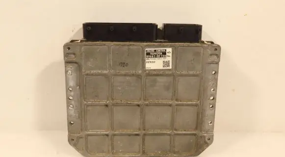 Toyota Corolla Verso E121 Engine control unit/module ECU 896610F150