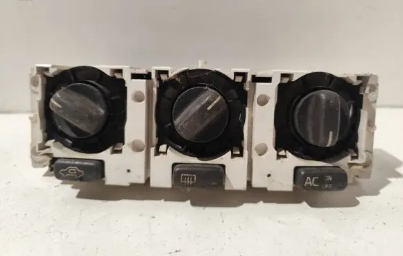 Volvo S40, V40 Climate control unit 863583 98W32K