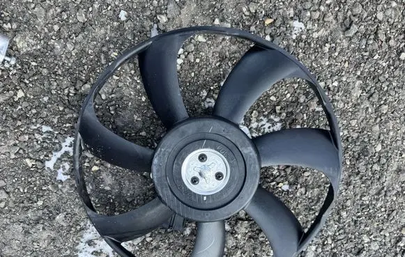 Toyota C-HR II Fan impeller 2685004030 1636325020