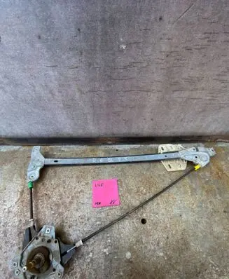 Renault Espace III Rear door manual window regulator 
