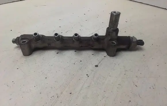 Opel Astra J Fuel main line pipe 55PP0501 11364073274