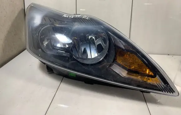 Ford Focus Headlight/headlamp M5113N060A