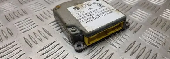 Volkswagen PASSAT B5 Airbag control unit/module 1J0909607 5WK4199