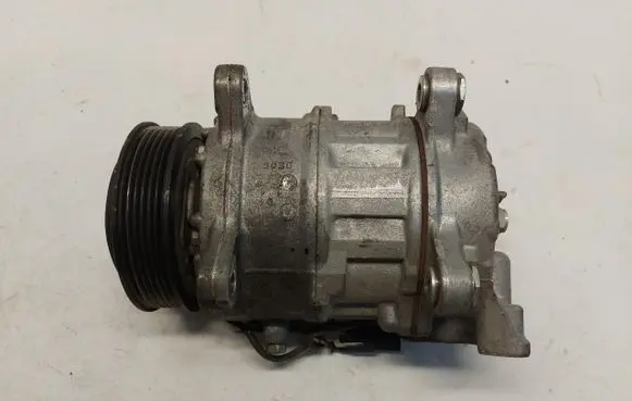 BMW X5 G05 Air conditioning (A/C) compressor (pump) 9890655-JLK01