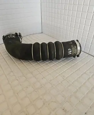 Audi Q3 8U Intercooler hose/pipe 4F0145738F