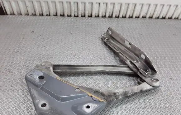 Volvo S70 V70 V70 XC Engine bonnet/hood hinges