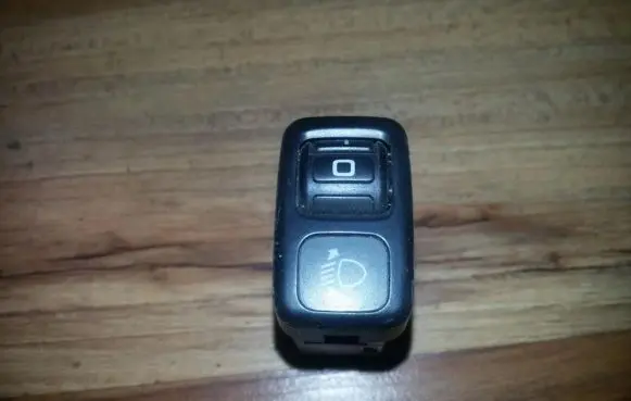 Toyota Avensis T250 Headlight level height control switch