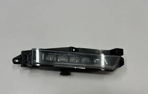Honda CR-V Front fog light W4423pmi 71116-TME-T11 71116TMET1