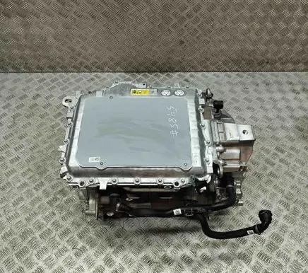 BMW X2 U10 Engine 8477917