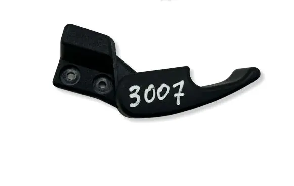 Volkswagen Golf III Engine bonnet (hood) release handle 1H1823533