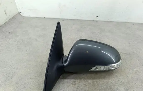Hyundai i30 Front door electric wing mirror 