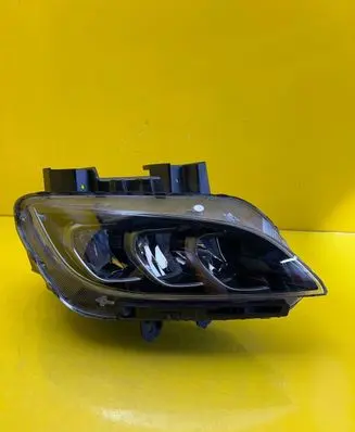 Hyundai Kona I Headlight/headlamp 92102J9630
