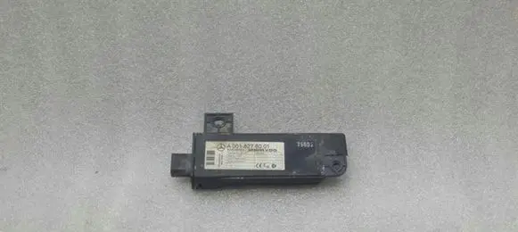 Mercedes-Benz R W251 Tire pressure control unit A0018276001
