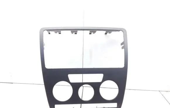 Skoda Octavia Mk2 (1Z) Climate control/heater control trim 1Z0858069