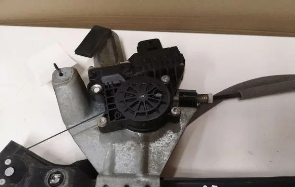 Jaguar X-Type Front door window regulator with motor 991132XXX