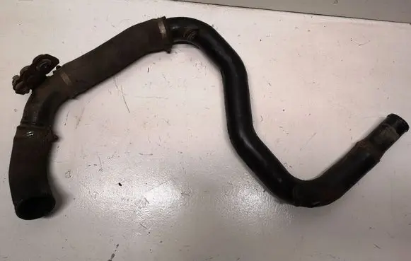 Peugeot 4007 Intercooler hose/pipe