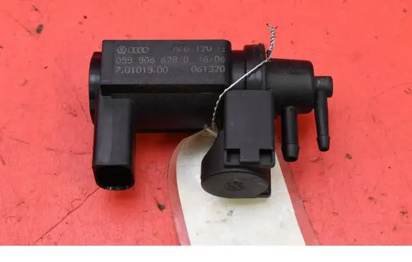 Audi Q7 4L Vacuum valve 059906628B