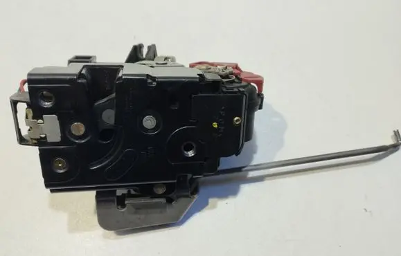 Audi A4 S4 B6 8E 8H Rear door lock