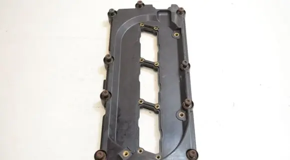 Audi A8 S8 D3 4E Rocker cam cover 059103470P
