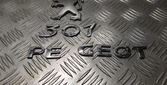 Peugeot 307 Rear loading door model letters 9674125380