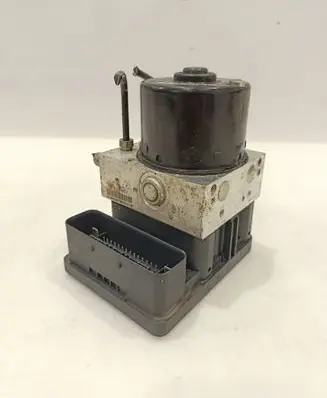 Ford C-MAX I ABS Pump 8M512B373AA 10039933304