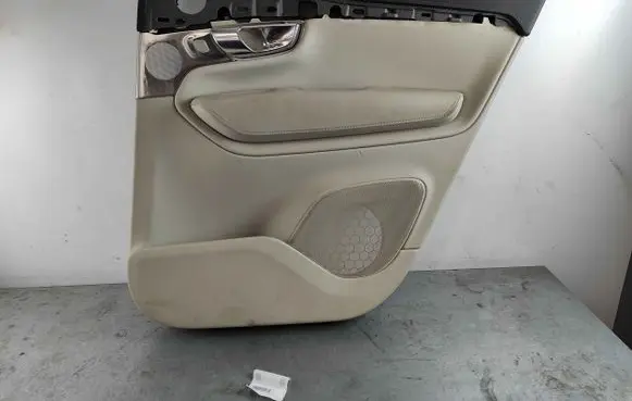 Volvo XC90 Rear door card panel trim 39832065