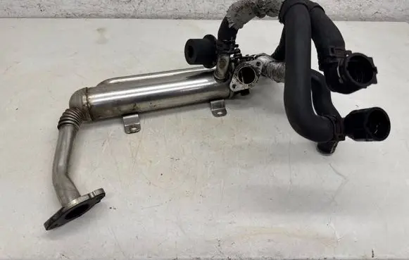 Volkswagen PASSAT B6 EGR valve cooler 03G131512AD