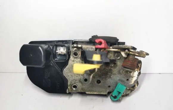 Chrysler 300 - 300C Front door lock