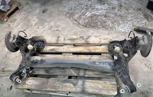 Opel Grandland X Rear axle beam 1647872280