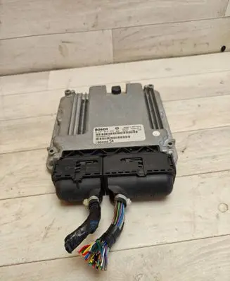 Mitsubishi Grandis Engine control unit/module 0281012535 1039S12613 1860A654