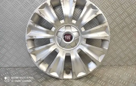 Fiat Tipo R16 wheel hub/cap/trim 735601572