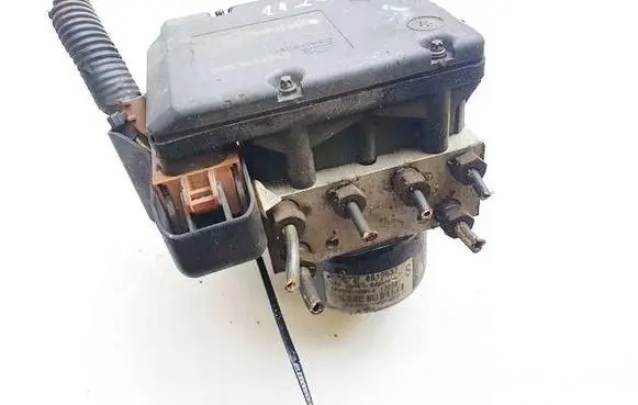 Volvo S60 ABS Pump 8619538