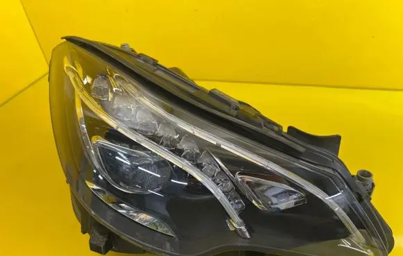 Mercedes-Benz E C207 W207 Headlight/headlamp A2078201459