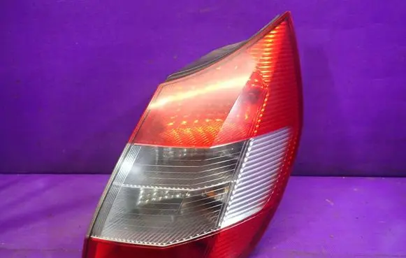 Renault Scenic II - Grand scenic II Rear/tail lights 8200493375H