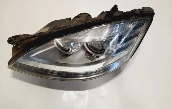 Headlight/headlamp