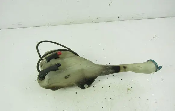 Honda Civic Windshield washer fluid reservoir/tank 