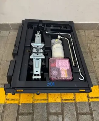 Lexus RX 450H Tool set 6499748030