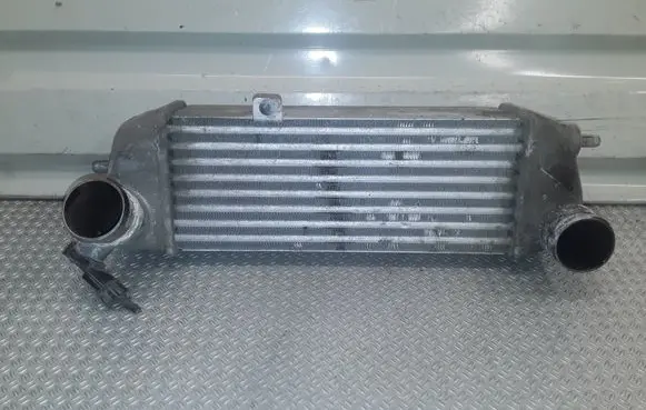 KIA Ceed Intercooler radiator 282712A610