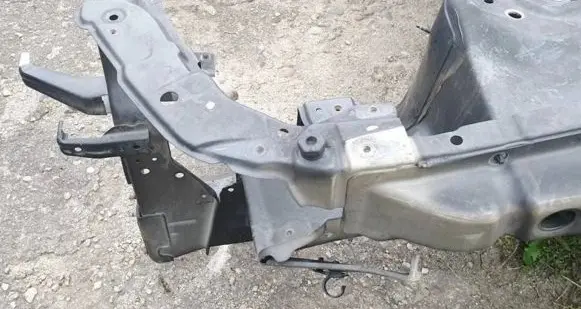 Front quarter panel