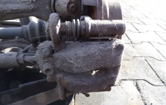 BMW 1 E81 E87 Rear brake caliper